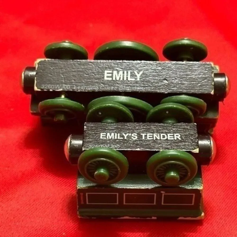 Thomas and Friends Railway EMILY & EMILY”S TENDER Trains